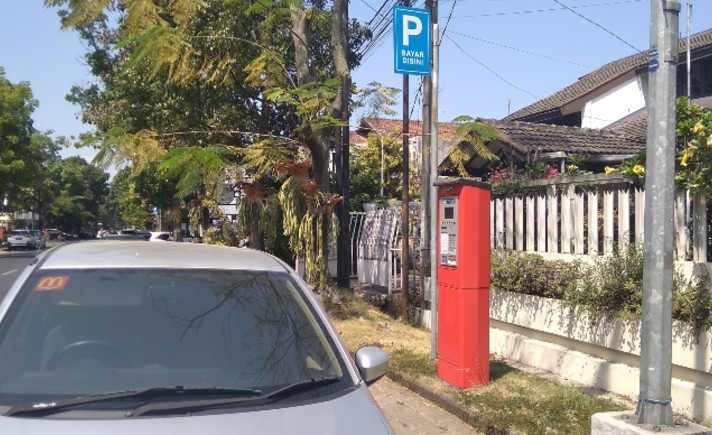 Mesin parkir di Bandung