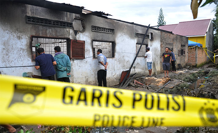 Warga di Lokasi Kebakaran