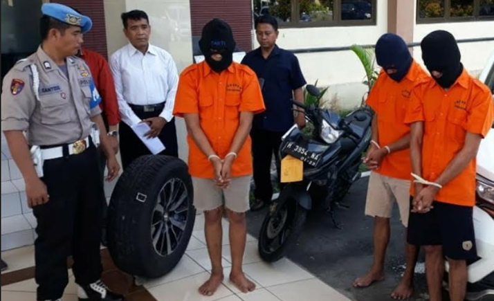 Tiga tersangka kasus pencurian