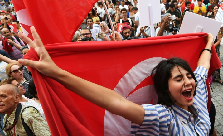 Tunisia, Perempuan demo