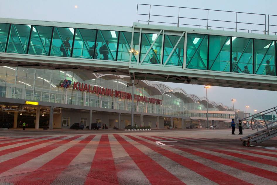 Pemudik Melalui Bandara Kualanamu Menurun | Tagar