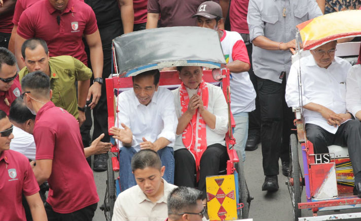 Jokowi di Makassar