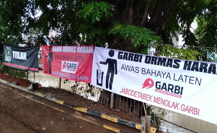 Menolak Garbi