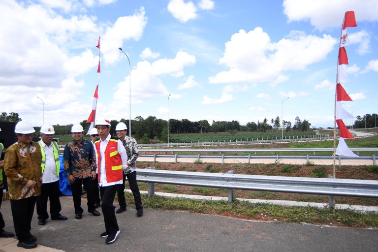Presiden Jokowi - Tol Bakauheni