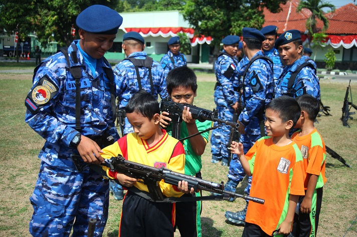 Hut TNI