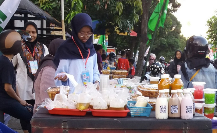 Pasar Ramadhan Jogja di Jalur Gaza (Jajanan, Lauk, Sayur, Gubuk Ashar Zerba Ada)