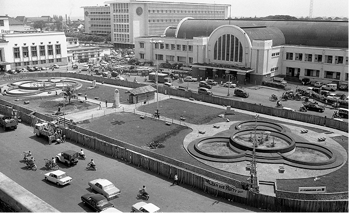 Stasiun Tanah Abang dan Lima Stasiun Populer | Tagar