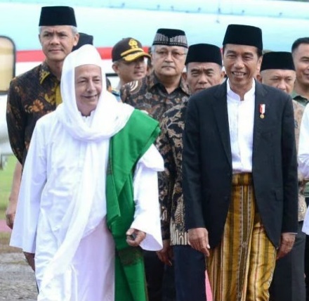 Habib Luthfi - Jokowi