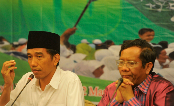 Jokowi dan Mahfud MD