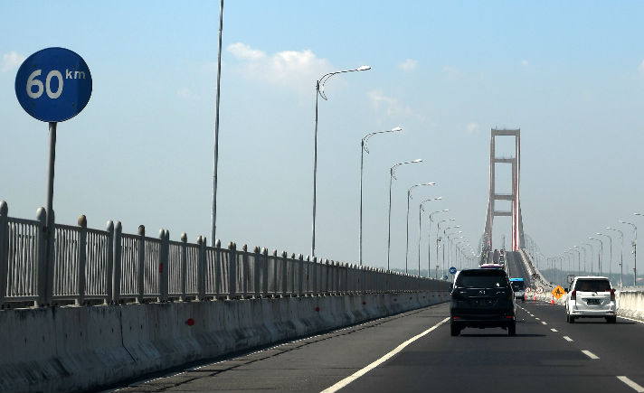 Jembatan Suramadu