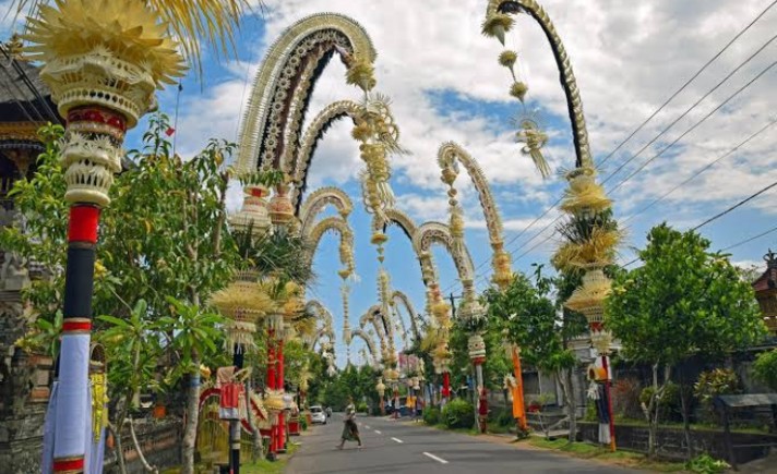 Hari Raya Galungan dan Kuningan