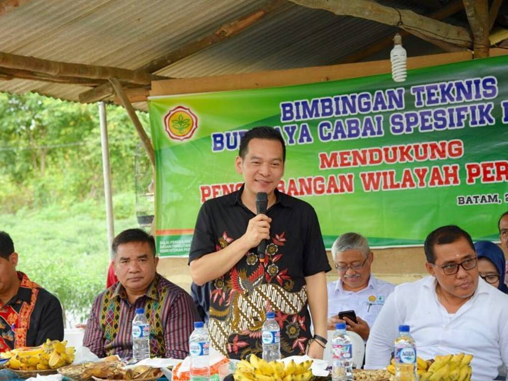 Anggota DPR dari dapil Kalimantan Barat Daniel Johan