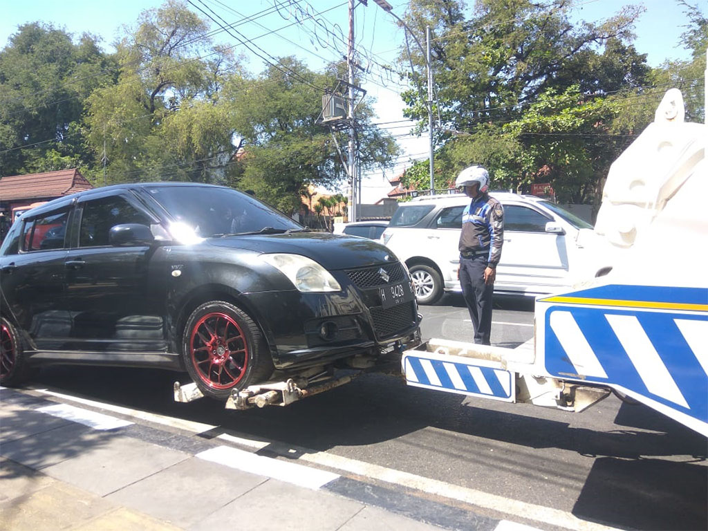 Derek Mobil di semarang