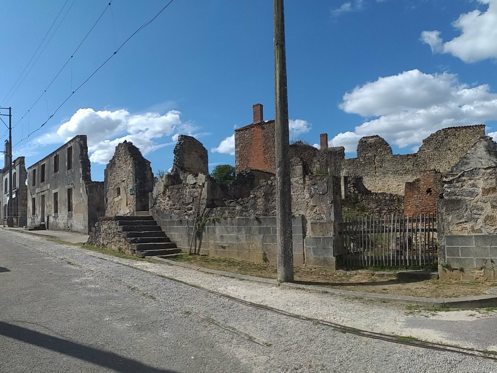 Oradour sur Glane, Prancis