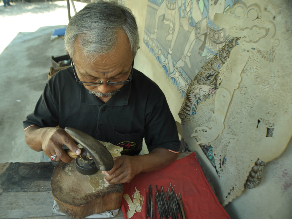 Perajin Wayang