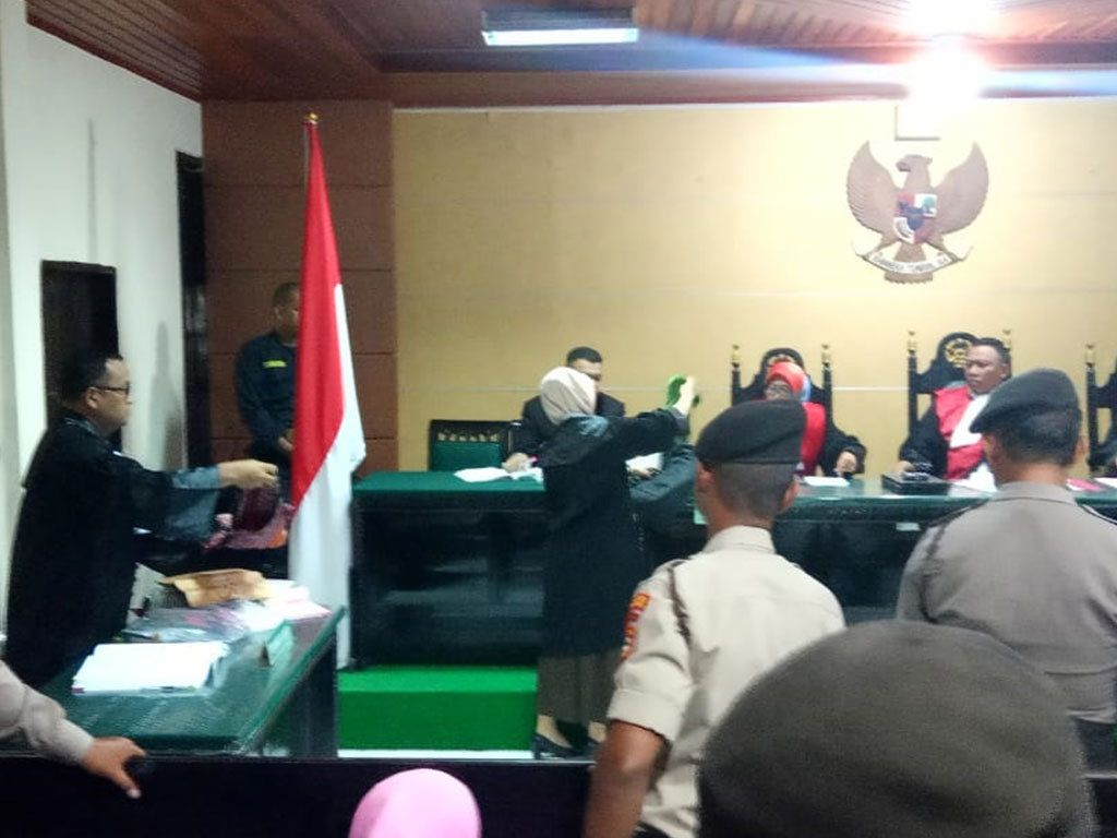 Sidang pemubuhan dosen unm