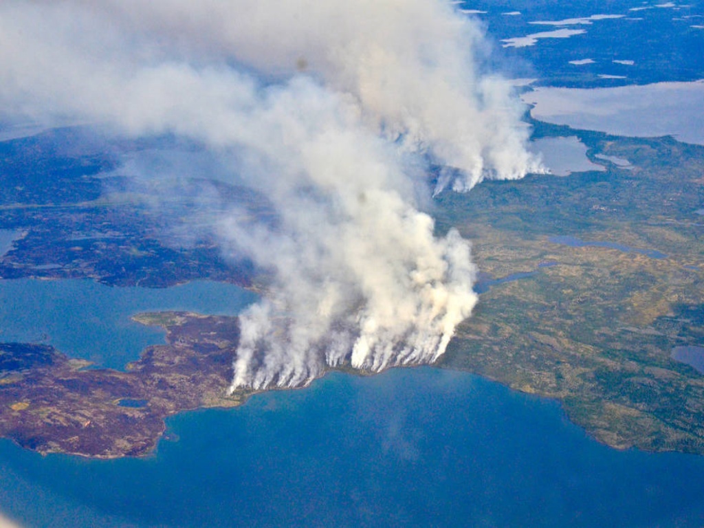Kebakaran Hutan Kanada 2014