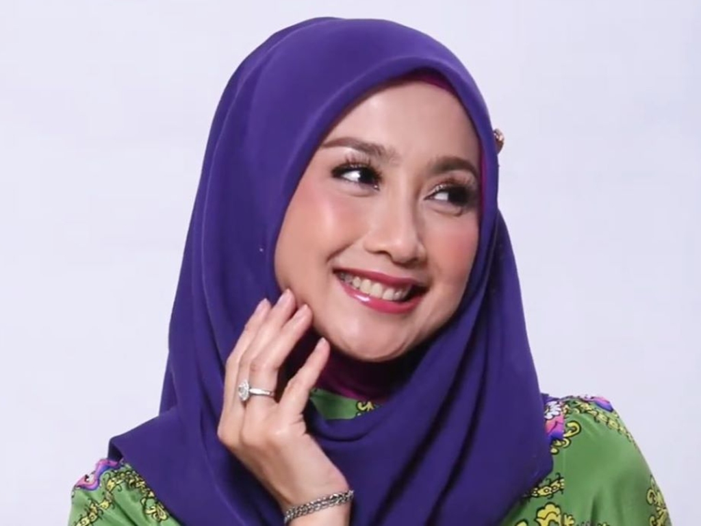 Desy Ratnasari