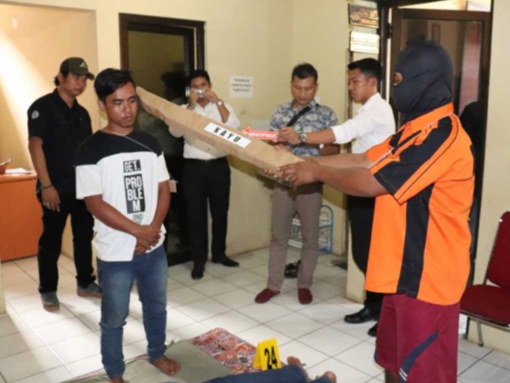 Rekonstruksi Polres Serang