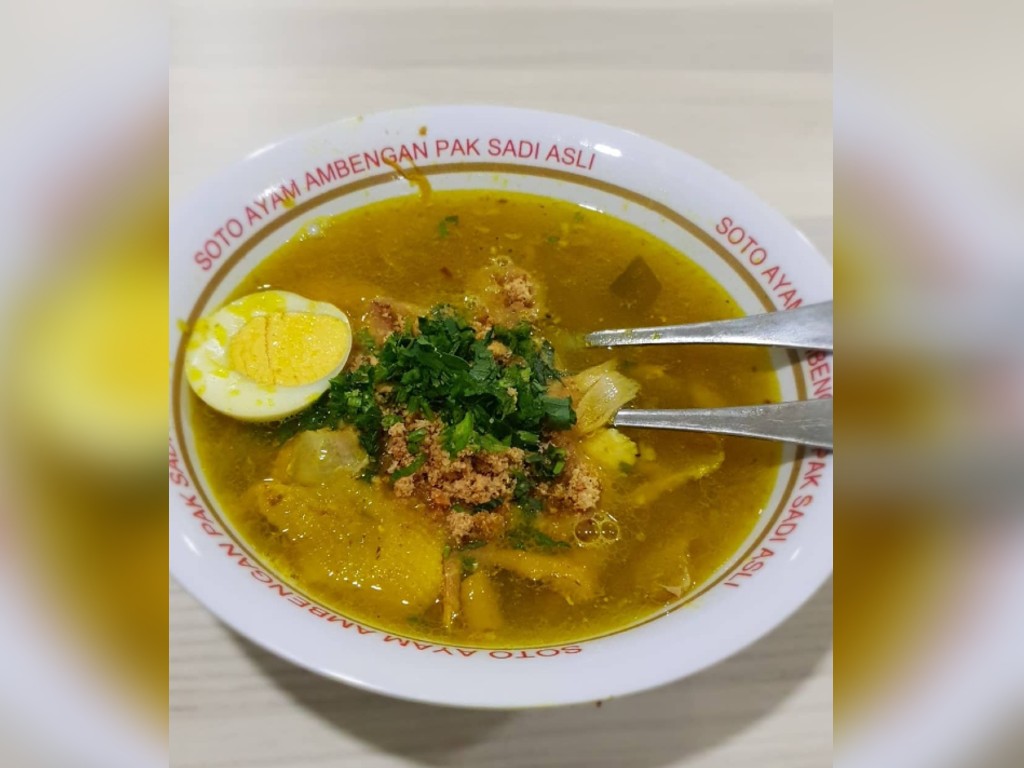 Soto Ayam Ambengan Pak Sadi