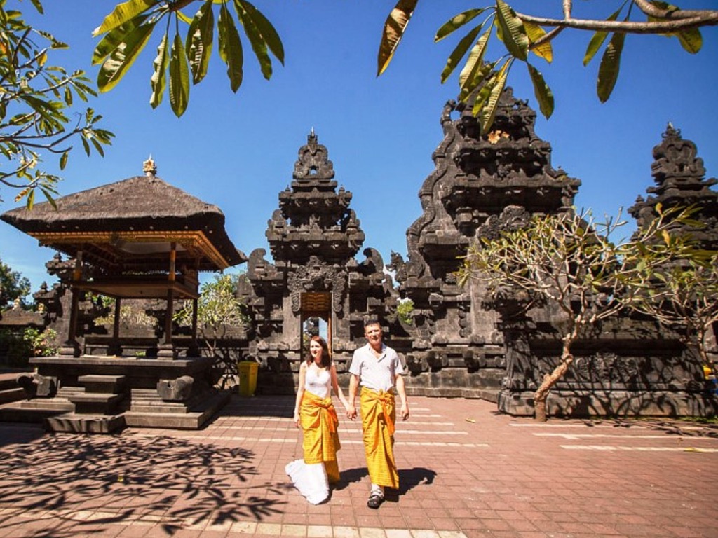 Turis asing di Bali