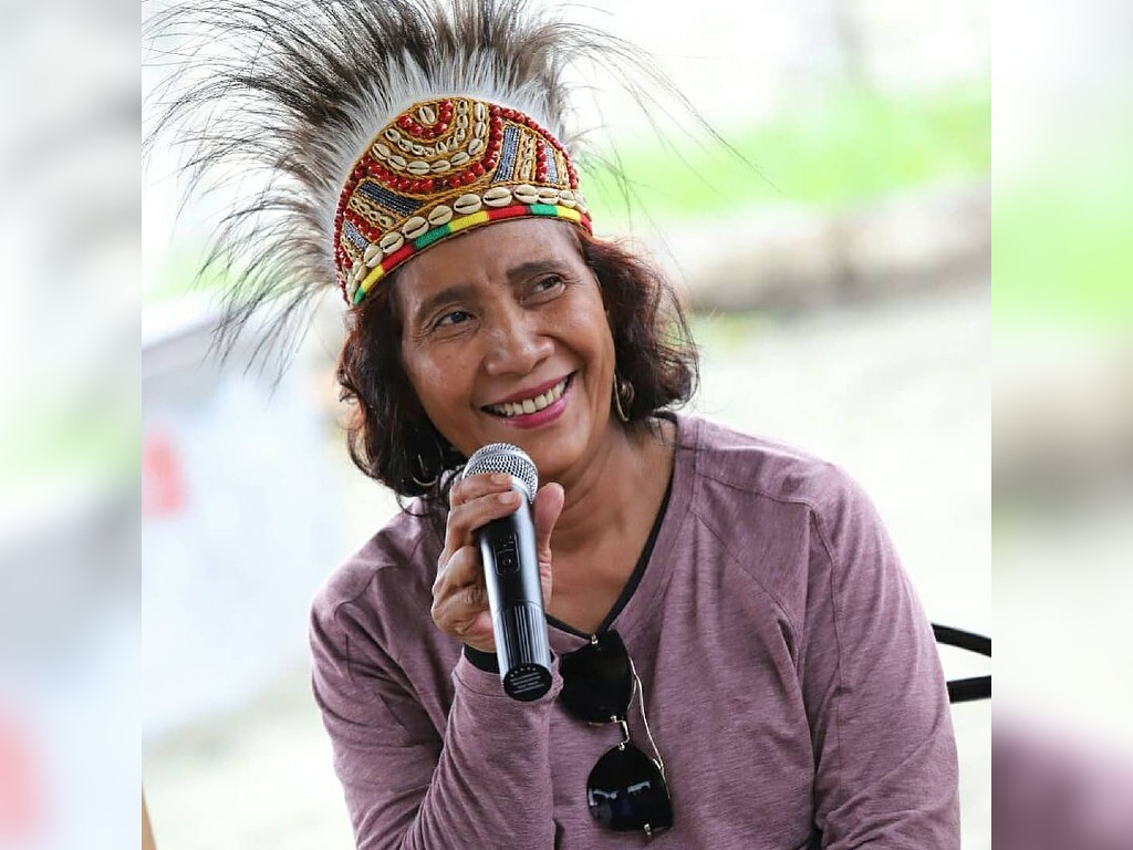 Susi Pudjiastuti