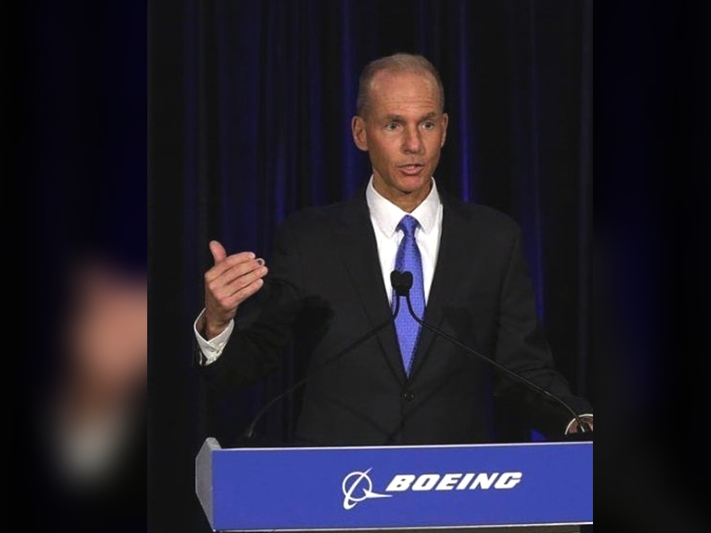 Dennis Muilenburg