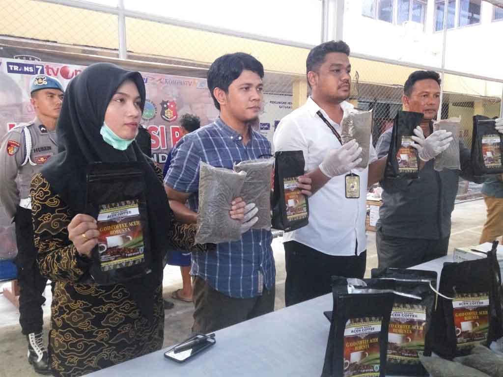 Ganja dalam kemasan kopi