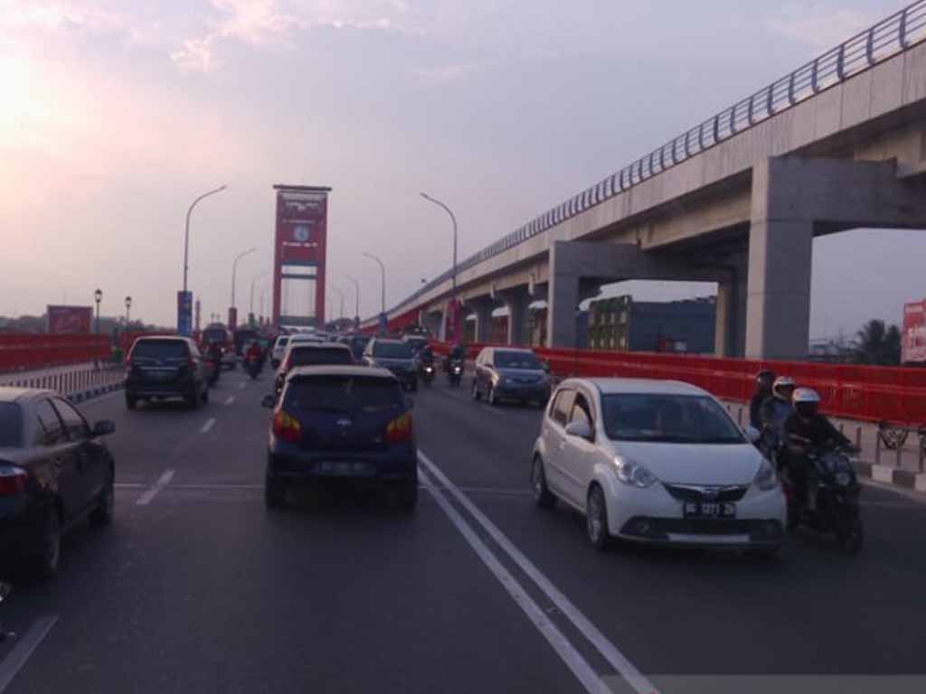 Jembatan Ampera