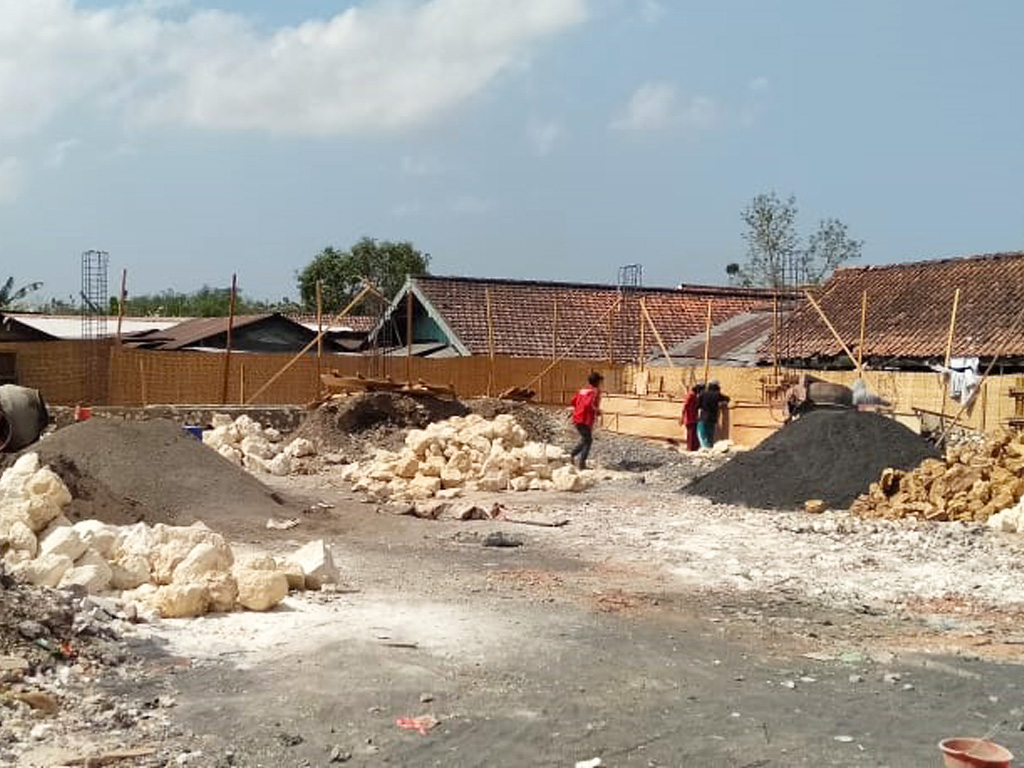 Proyek Pasar Sampang
