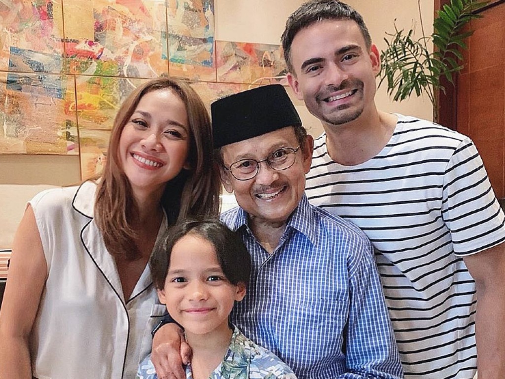 Keluarga BCL dan BJ Habibie