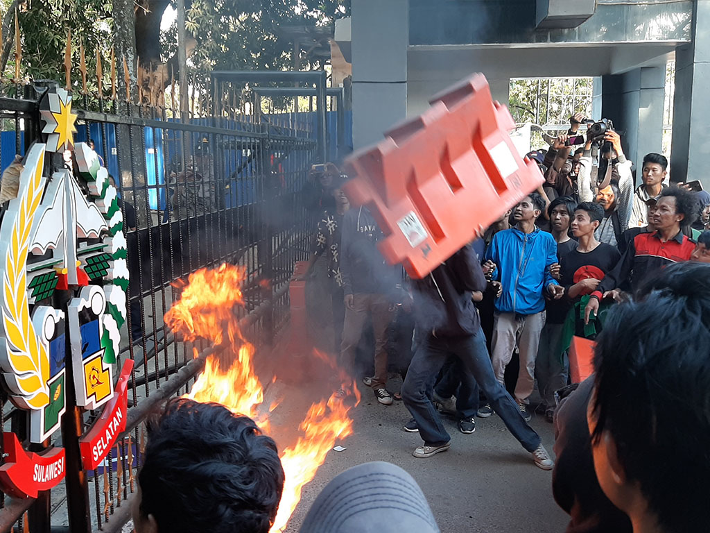 Demo BPJS Ricuh