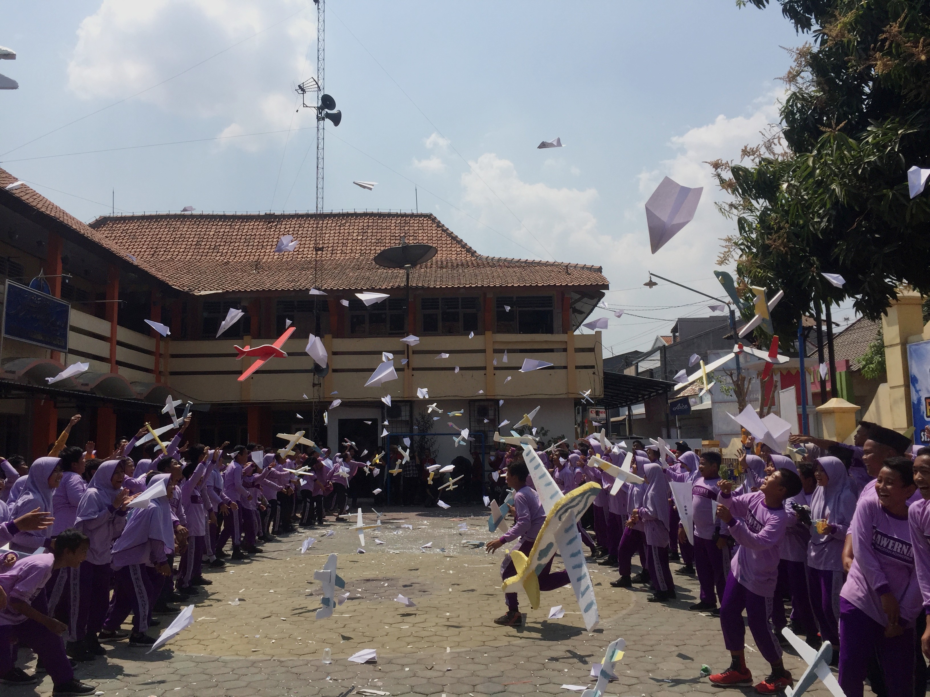 Mengenang BJ Habibie