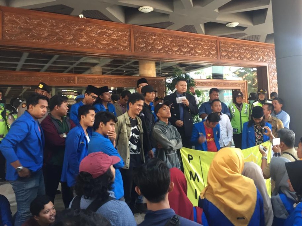 PMII demo di Surabaya