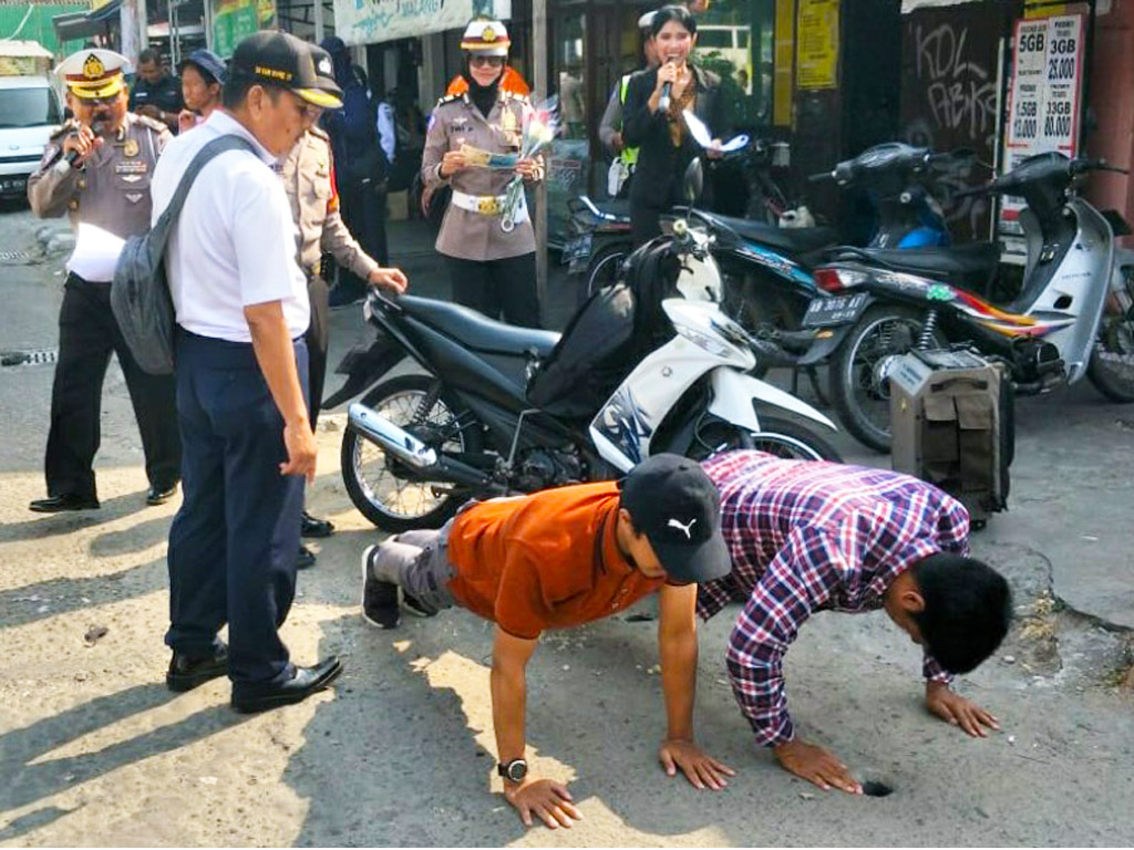 Hukuman Push up