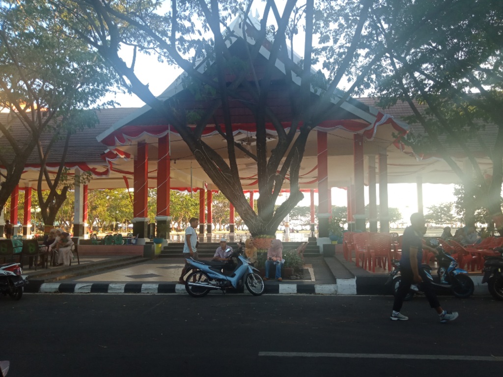 Pantai Seruni