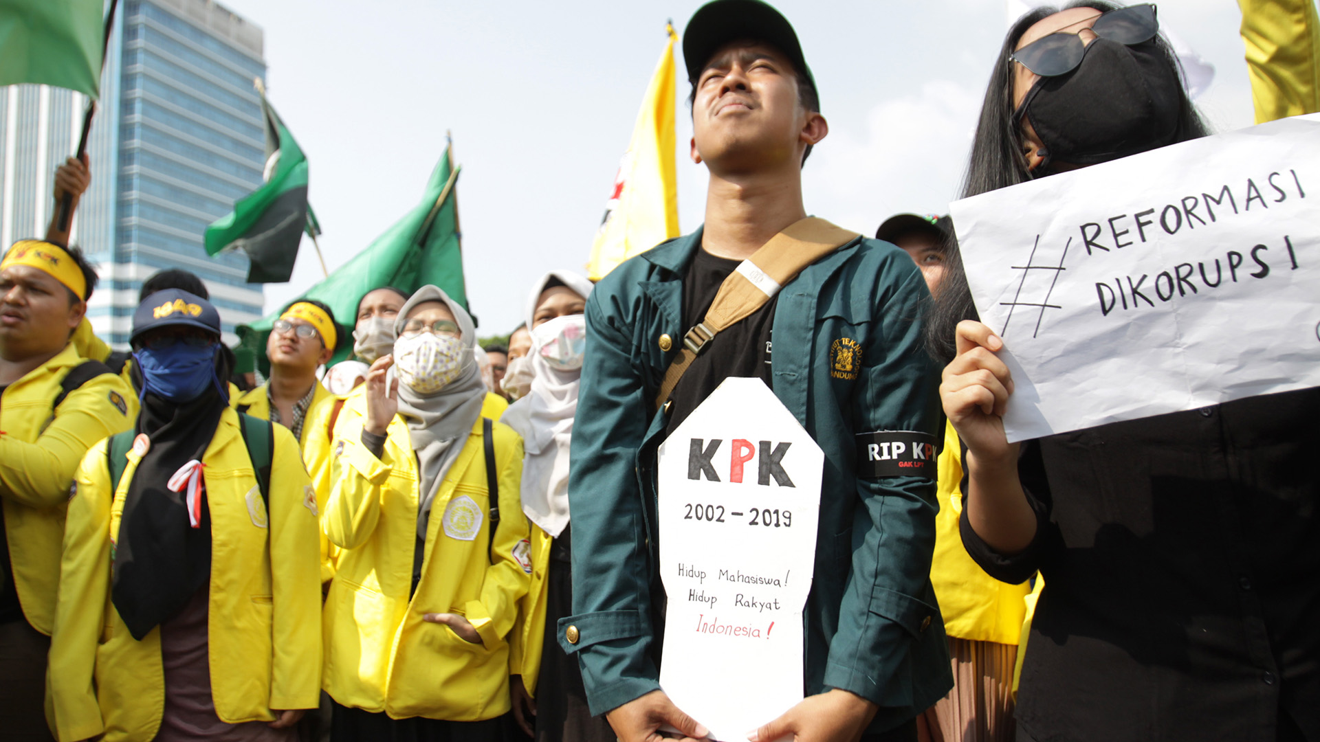 Aksi Demo Mahasiswa Tolak RU KPK