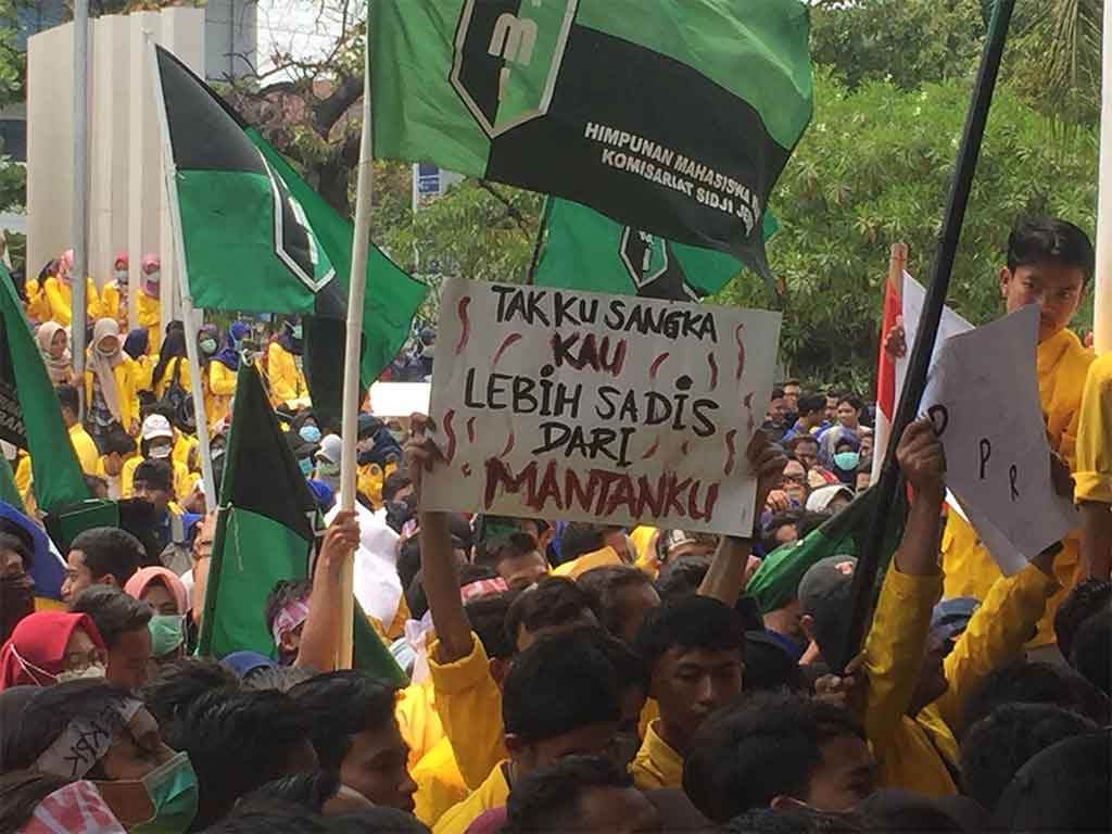 Aksi Unik