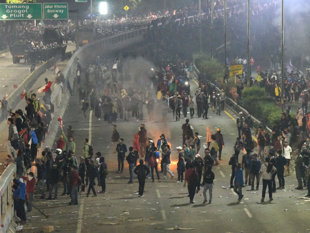 Mahasiswa Demo