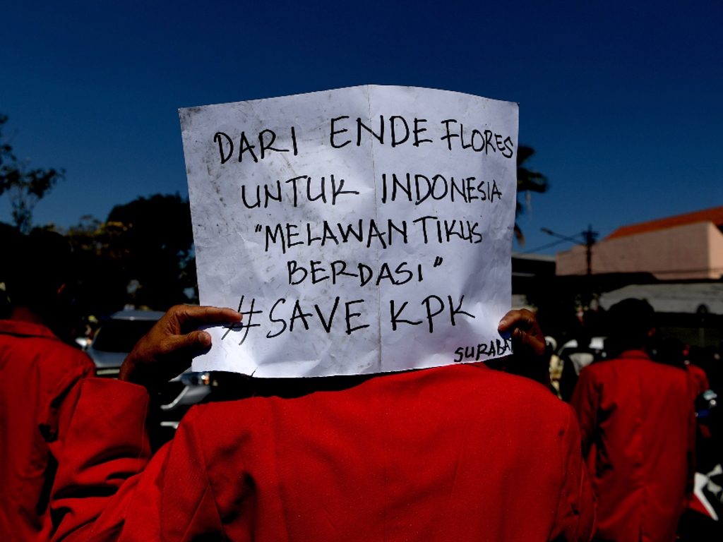 Mahasiswa Demo Surabaya