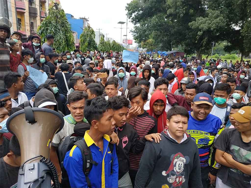 Pelajar Binjai Demo