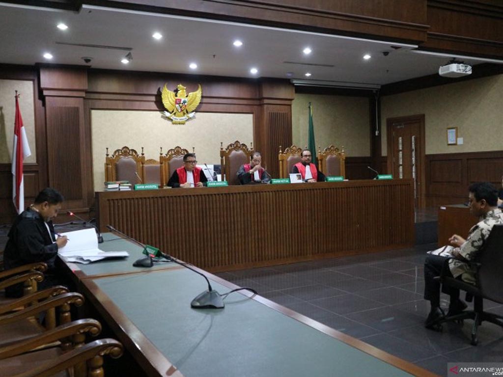 sidang rommy