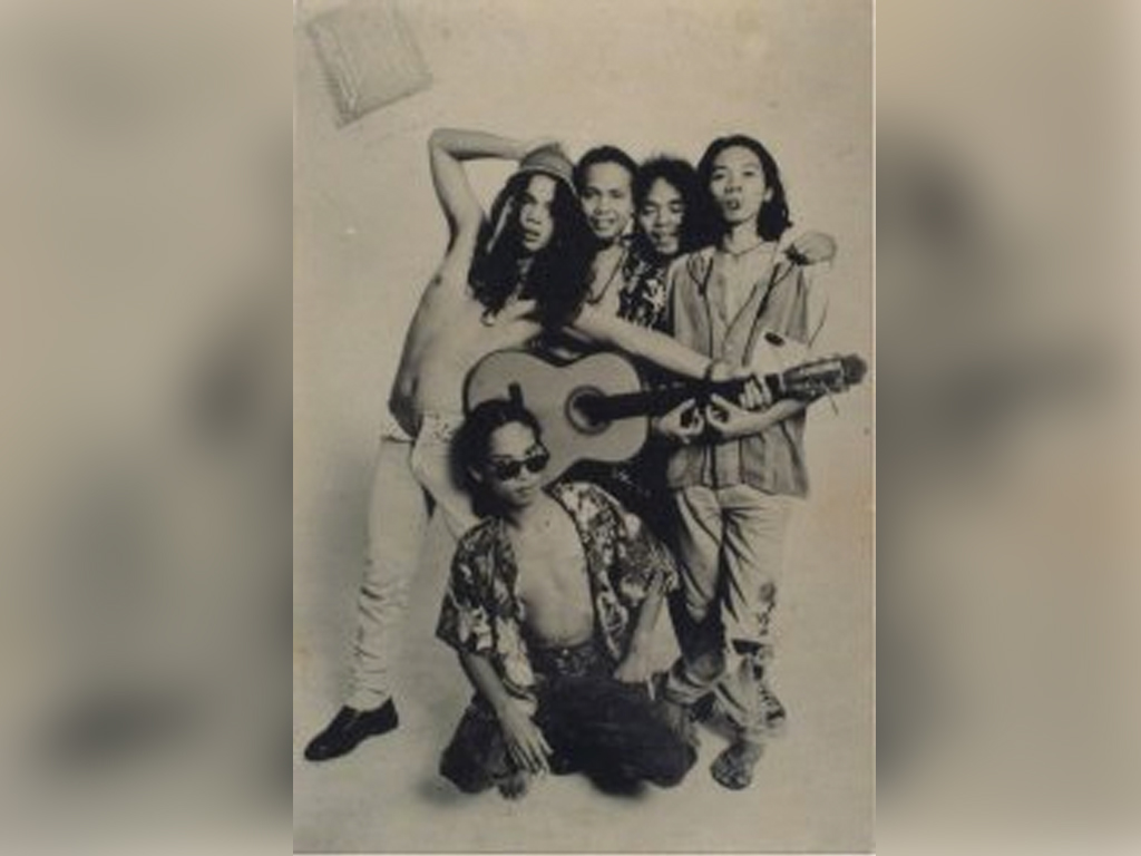 Foto Melihat Kembali Slank Formasi 13 Tagar