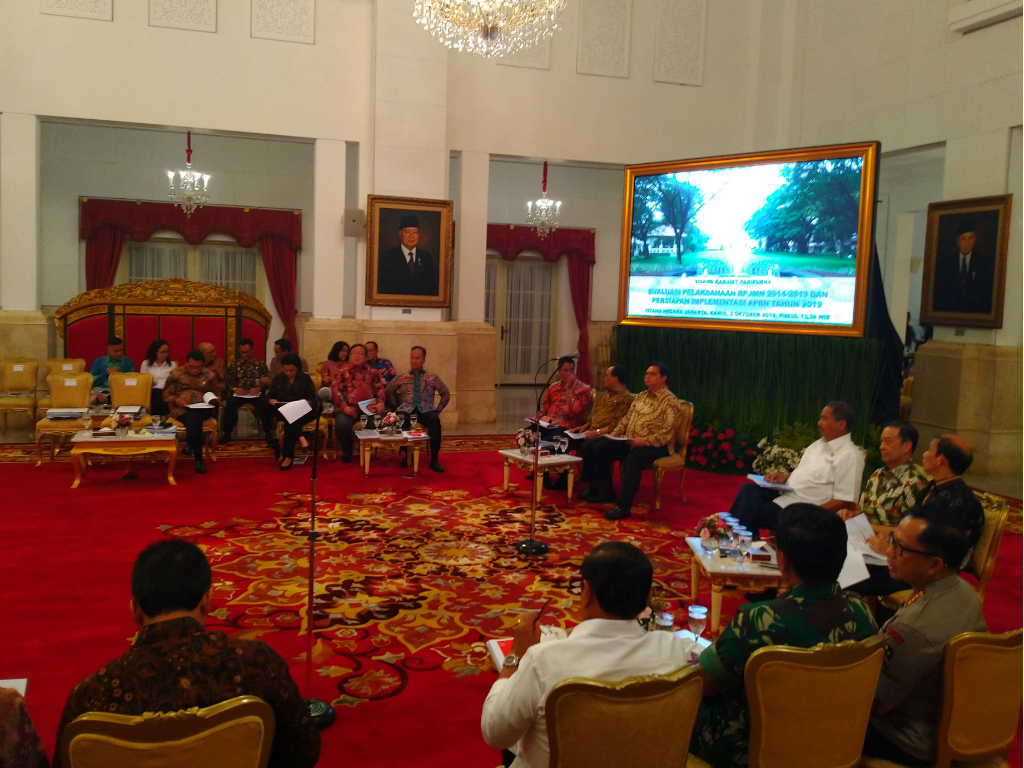 Rapat Paripurna Terakhir