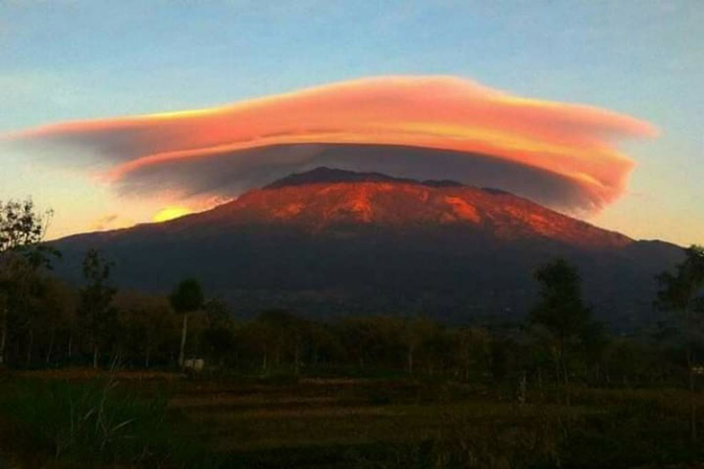 Gunung Lawu