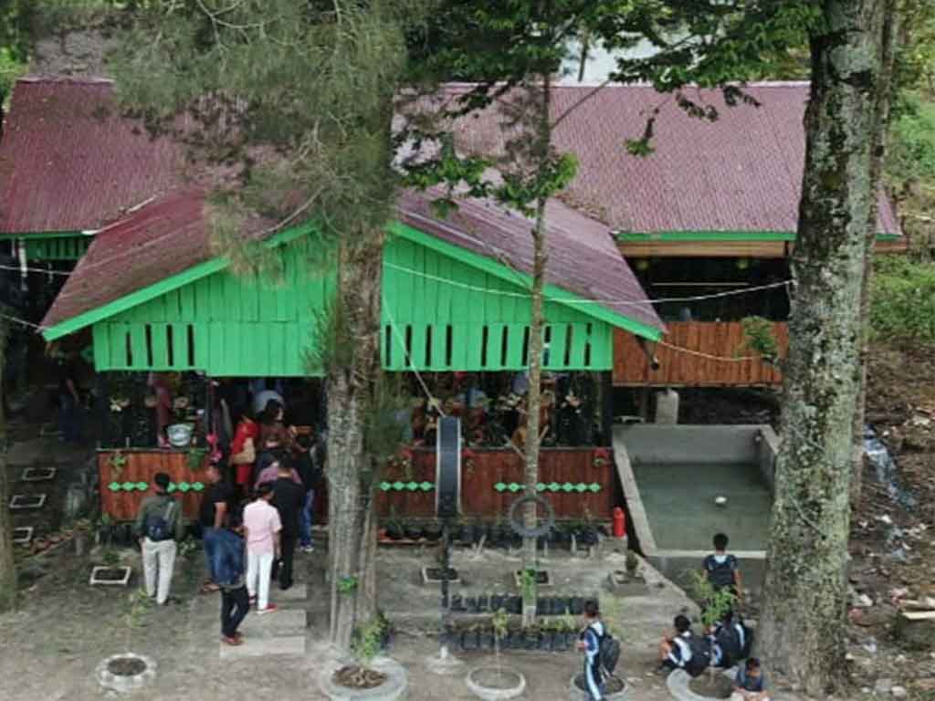 Cafenta di Tobasa