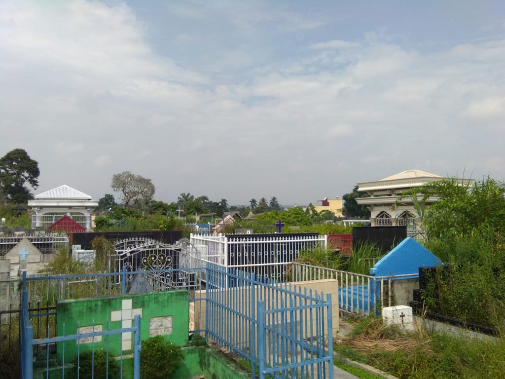 Kuburan di Siantar