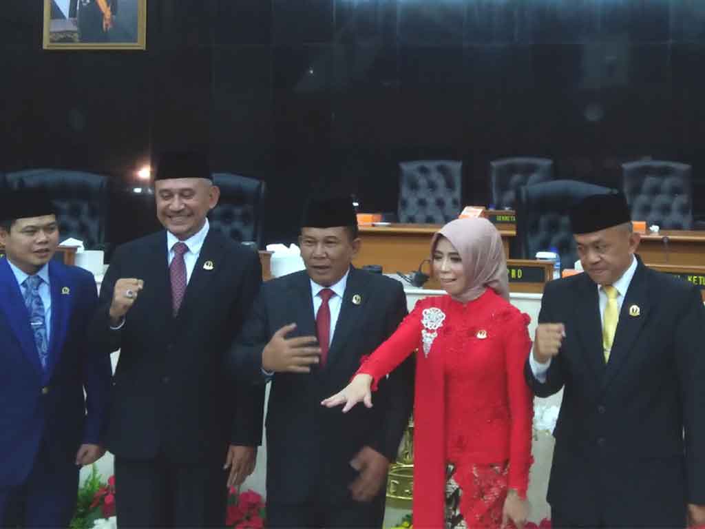 Ketua DPRD Jabar