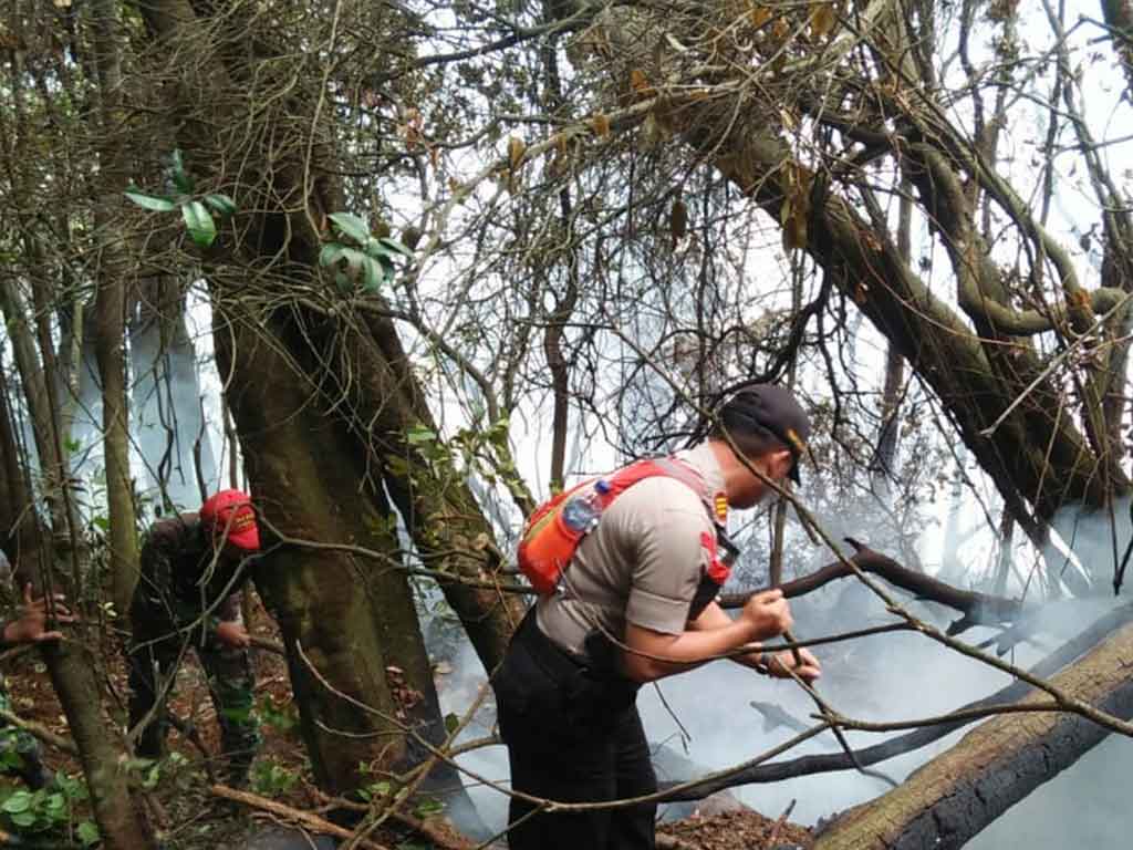 Pemadaman Kebakaran kawah Putih