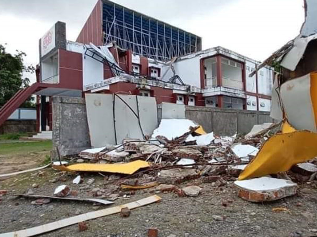 Kerusakan Akibat Gempa di Ambon